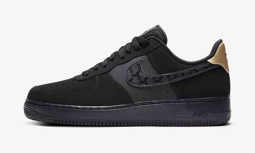 ナイキ エア フォース 1 ロー “ブラック/メタリックゴールド” (NIKE AIR FORCE 1 LOW “Black/Metallic Gold”) [DH2473-001]