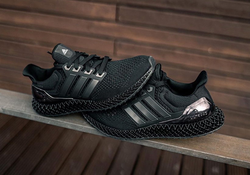 10/10発売!adidas ULTRA 4D “Triple Black” (アディダス ウルトラ 4D
