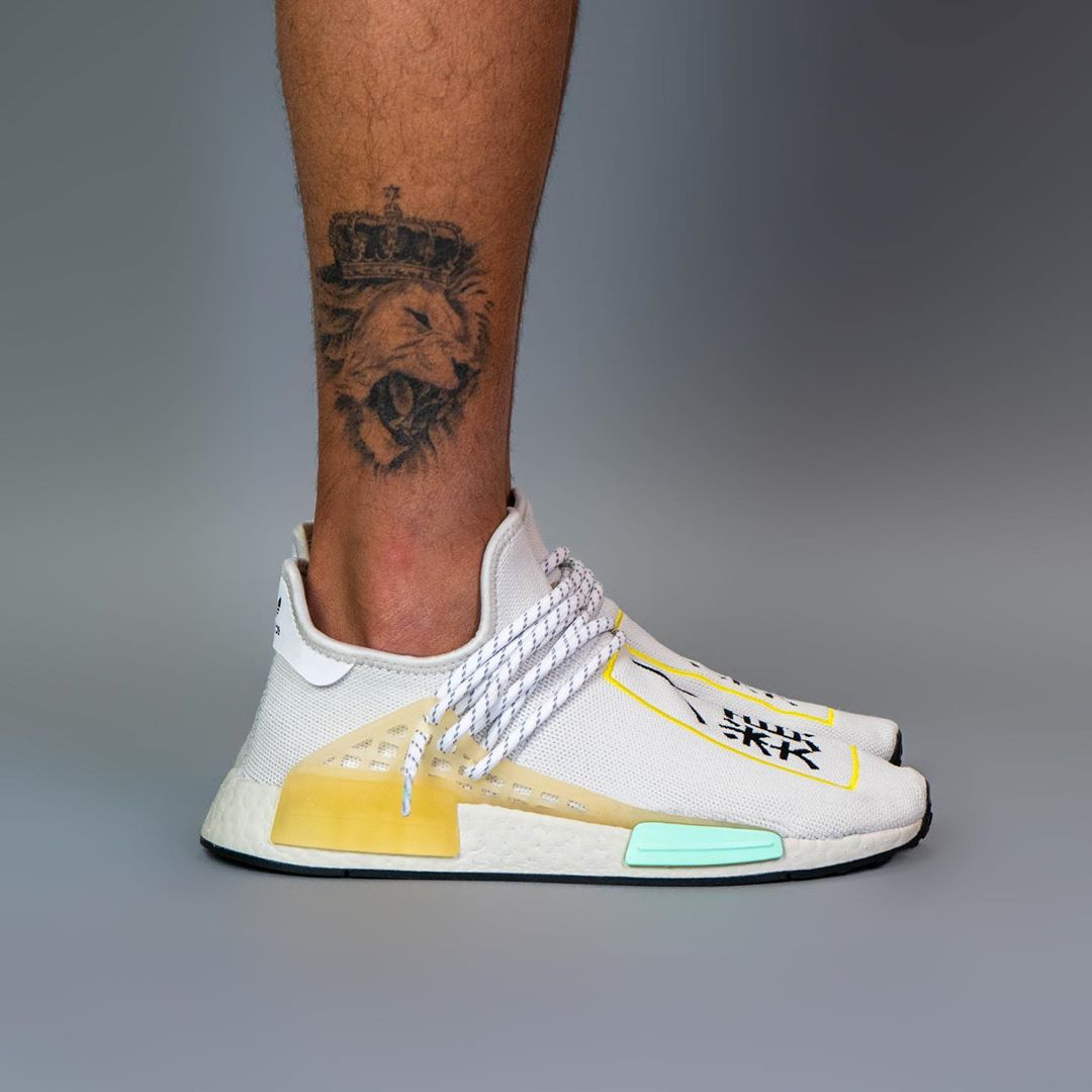 10/26 発売！アジア限定！Pharrell Williams x adidas Originals NMD TRAIL HU “White/Human Race” (ファレル・ウィリアムス アディダス オリジナルス エヌエムディー “ホワイト/人類”) [Q46467]