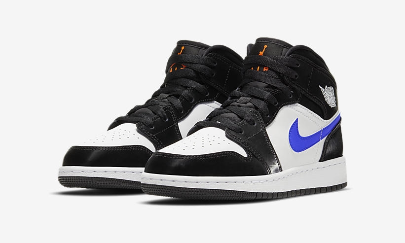 ナイキ GS エア ジョーダン 1 ミッド “ブラック/レーサーブルー/ホワイト/トータルオレンジ” (NIKE GS AIR JORDAN 1 MID “Black/Racer Blue/White/Total Orange”) [554725-084]