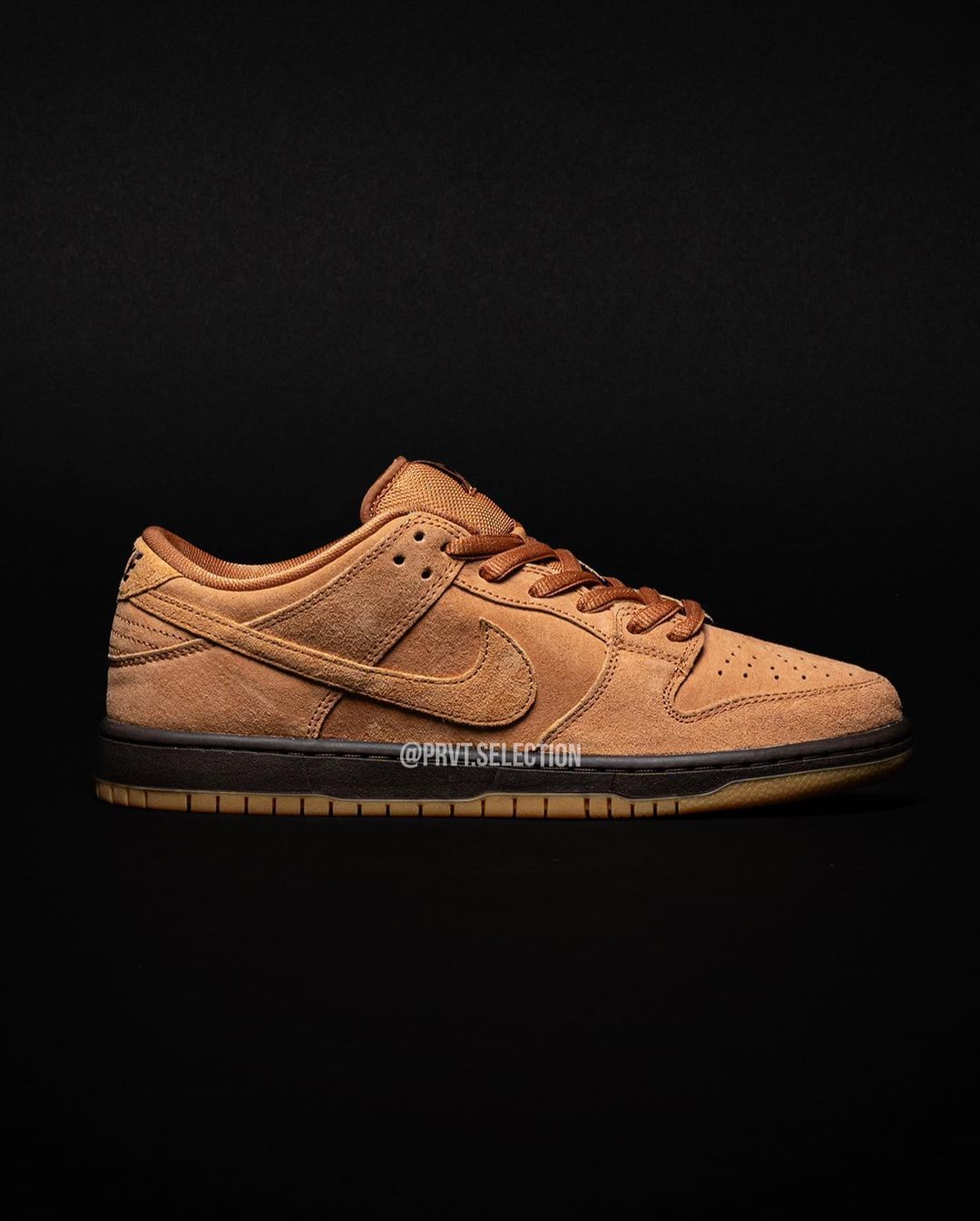 【2023年 11/13、11/18 リストック】ナイキ ダンク SB ロー プロ “ウィート” (NIKE DUNK SB LOW PRO “Wheat”) [BQ6817-204]