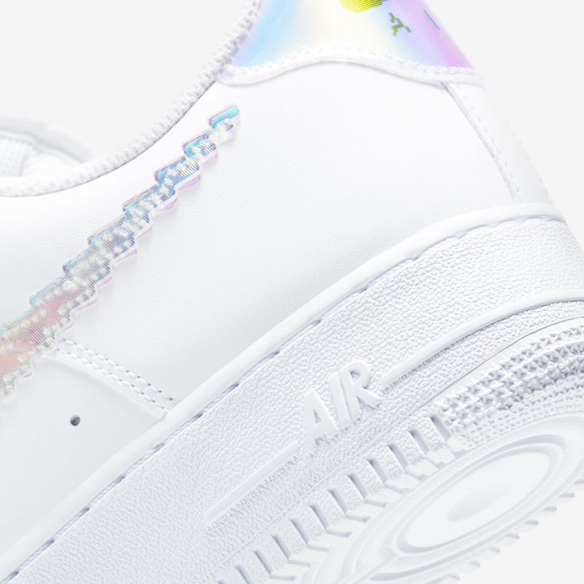 ナイキ エア フォース 1 07 ロー イリディセント “ホワイト/マルチ” (NIKE AIR FORCE 1 07 LOW Iridescent “White/Multi”) [CV1699-100]