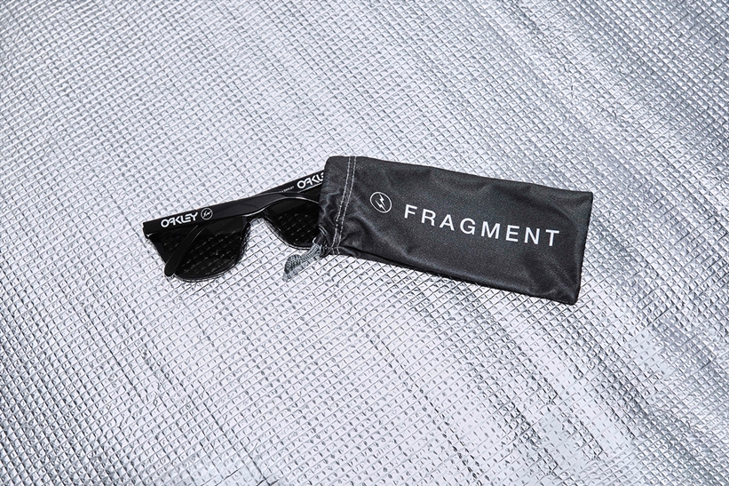 FRAGMENT × OAKLEY 新作コラボ “Frogskins”や”スノーゴーグル2型”が10/31から発売 (フラグメント オークリー “フロッグスキン” 藤原ヒロシ)