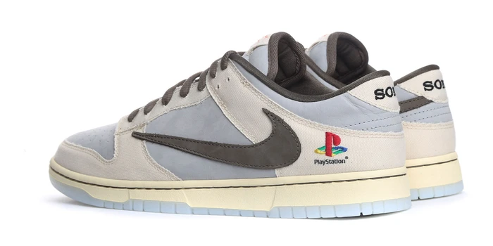 プレイステーション 5 × トラビス・スコット × ナイキ ダンク ローが登場 (PlayStation TRAVIS SCOTT NIKE DUNK LOW)