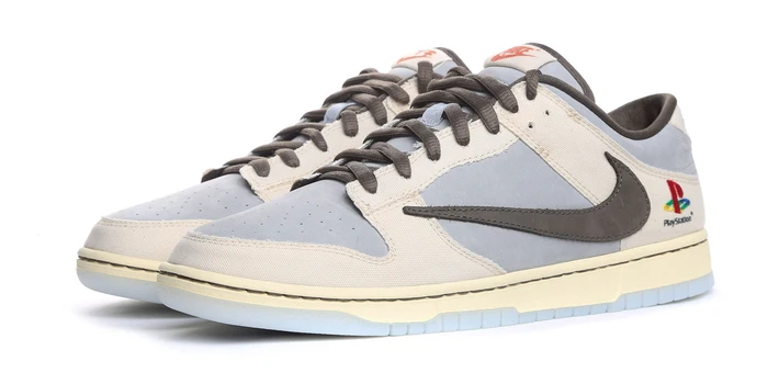 プレイステーション 5 × トラビス・スコット × ナイキ ダンク ローが登場 (PlayStation TRAVIS SCOTT NIKE DUNK LOW)