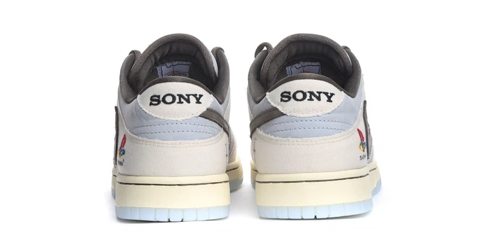 プレイステーション 5 × トラビス・スコット × ナイキ ダンク ローが登場 (PlayStation TRAVIS SCOTT NIKE DUNK LOW)