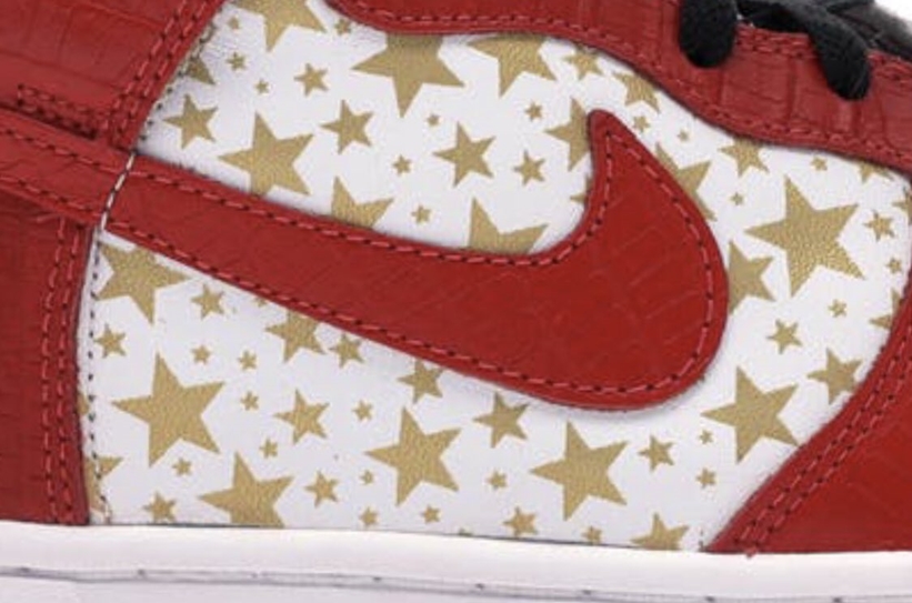 国内 3/6 発売！シュプリーム × ナイキ SB ダンク ロー OG QS “クロコスキン/ゴールドスター” (SUPREME NIKE SB DUNK LOW OG QS “Croc Skin/Gold Stars”) [DH3228-100,101,102,103]