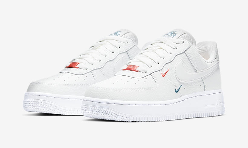 ナイキ ウィメンズ エア フォース 1 ロー “ダブル ミニ スウッシュ” サミットホワイト (NIKE WMNS AIR FORCE 1 LOW “Double Mini Swoosh” Summit White) [CT1989-101]