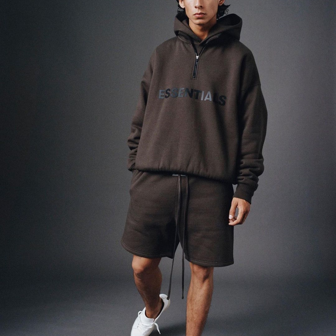 FEAR OF GOD オンライン限定！“F.O.G. ESSENTIALS” 2020 FALL the “weathered black”が11/18 発売 (フィア オブ ゴッド エッセンシャルズ)