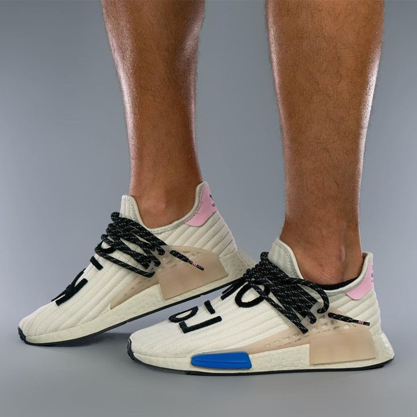 Pharrell Williams x adidas Originals NMD TRAIL HU “Cream/Blue/Pink” (ファレル・ウィリアムス アディダス オリジナルス エヌエムディー “クリーム/ブルー/ピンク”)