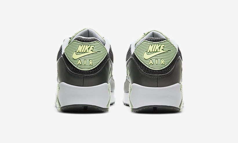 ナイキ エア マックス 90 “オイルグリーン/ライトスモークグレー” (NIKE AIR MAX 90 “Oil Green/Light Smoke Grey”) [CV8839-300]