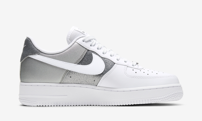 ナイキ エア フォース 1 07 ロー “ホワイト/メタリックシルバー” (NIKE AIR FORCE 1 07 LOW “White/Metallic Silver”) [DD6629-100]