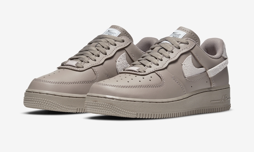 ナイキ ウィメンズ エア フォース 1 07 ロー LXX “モルト/プラチナムヴァイオレット” (NIKE WMNS AIR FORCE 1 07 LOW LXX “Malt/Platinum Violet”) [DH3869-200]