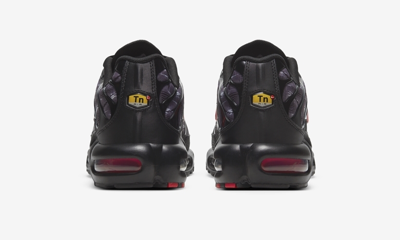 ナイキ エア マックス プラス “ブラック/グレー/レッド” (NIKE AIR MAX PLUS “Black/Grey/Red” Topography Pack) [DJ0638-001]