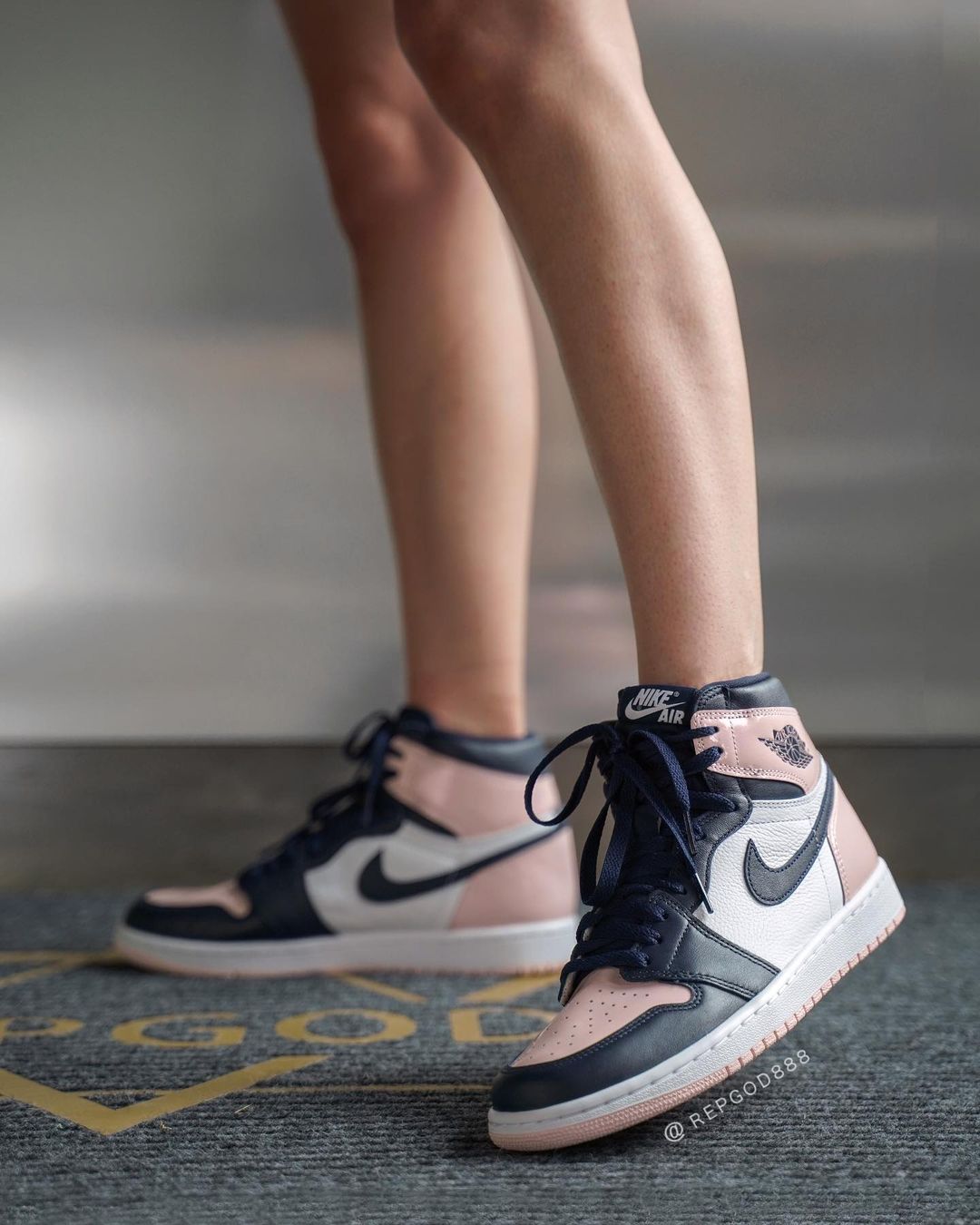 【国内 12/22 発売】ナイキ ウィメンズ エア ジョーダン 1 ハイ OG SE “アトモスフィア/レーサーピンク” (NIKE WMNS AIR JORDAN 1 HIGH OG SE “Atmosphere/White/Laser Pink/Obsidian”) [DD9335-641]