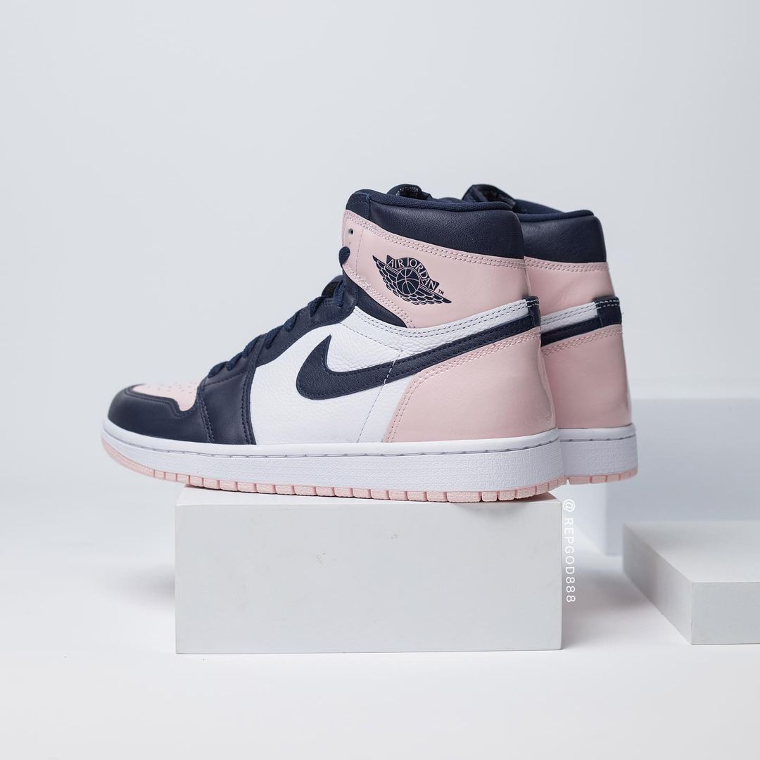 【国内 12/22 発売】ナイキ ウィメンズ エア ジョーダン 1 ハイ OG SE “アトモスフィア/レーサーピンク” (NIKE WMNS AIR JORDAN 1 HIGH OG SE “Atmosphere/White/Laser Pink/Obsidian”) [DD9335-641]