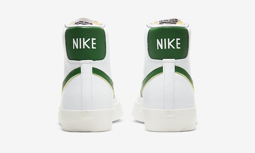 ナイキ ブレーザー ミッド 77 ビンテージ “ホワイト/パイングリーン” (NIKE BLAZER MID 77 VINTAGE “White/Pine Green”) [BQ6806-115]