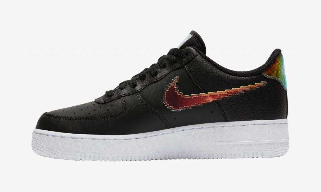 ナイキ エア フォース 1 07 ロー イリディセント “ブラック/マルチ” (NIKE AIR FORCE 1 07 LOW Iridescent “Black/Multi”) [CV1699-002]