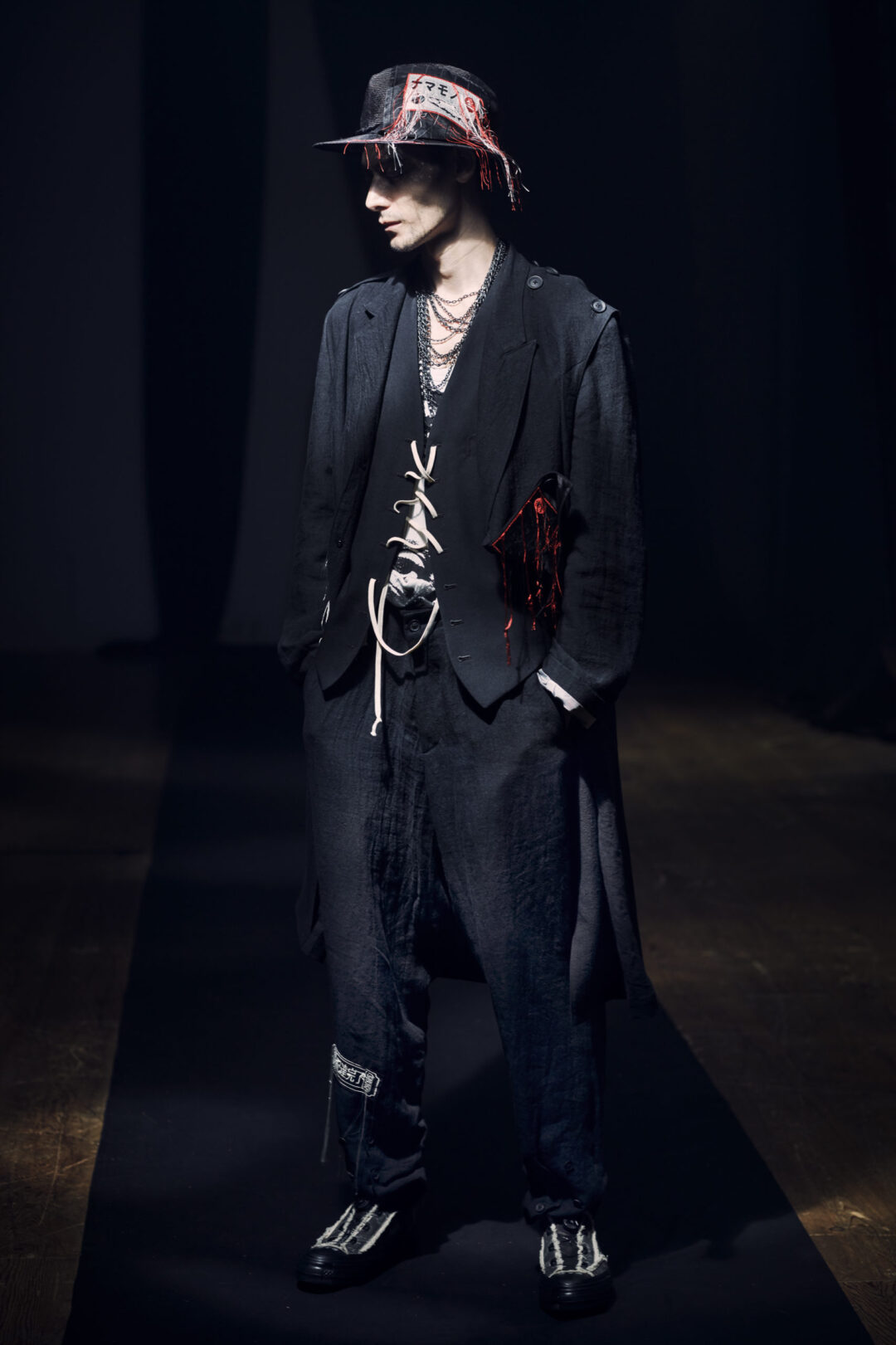 Yohji Yamamoto POUR HOMME 2021 S/S Collectionが12/11 展開 (ヨウジヤマモト)