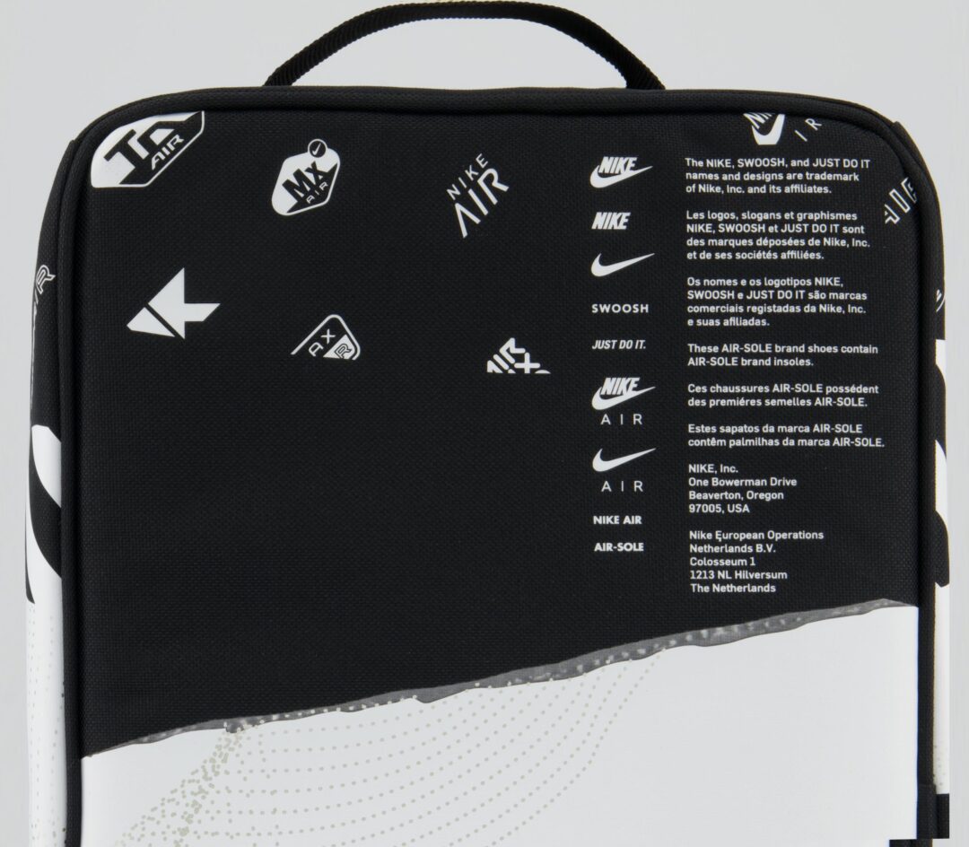 リリースされたシューボックスデザインのを組み合わせた「ナイキ シューボックス “ブラック/マルチ”」(NIKE SHOES BOX “Black/Multi”) [CU9283-010]