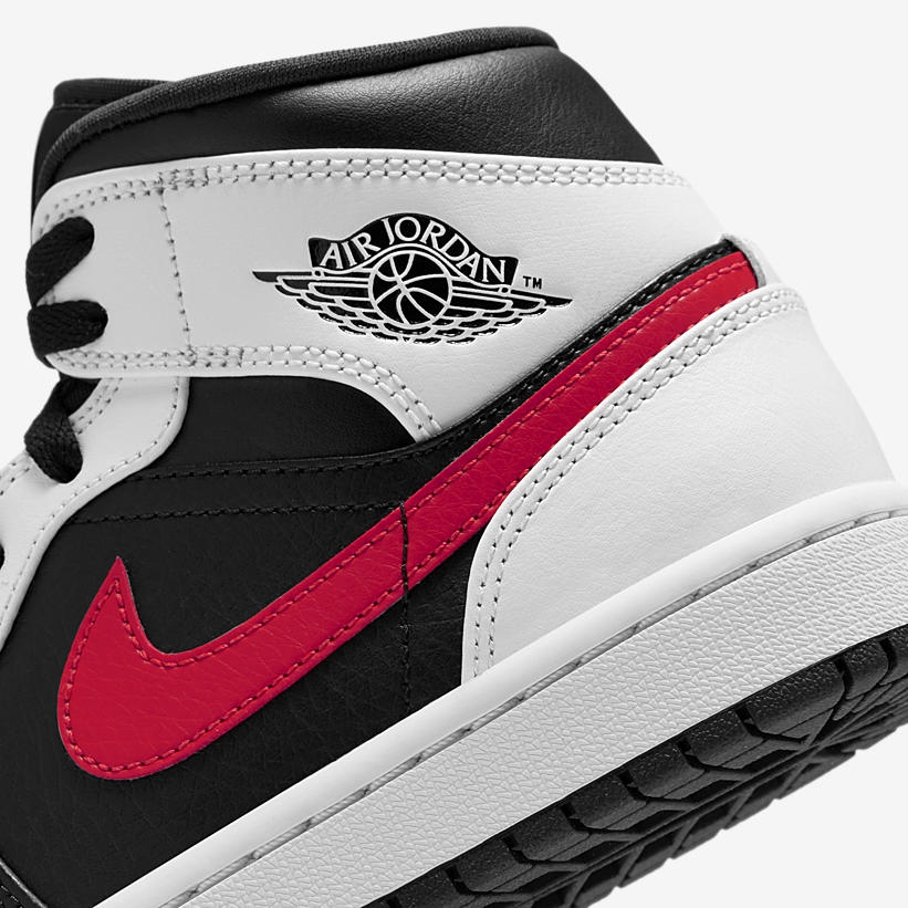 国内 1/22 発売！ナイキ エア ジョーダン 1 ミッド “ブラック/チリレッド/ホワイト” (NIKE AIR JORDAN 1 MID “Black/Chile Red/White”) [554724-075]