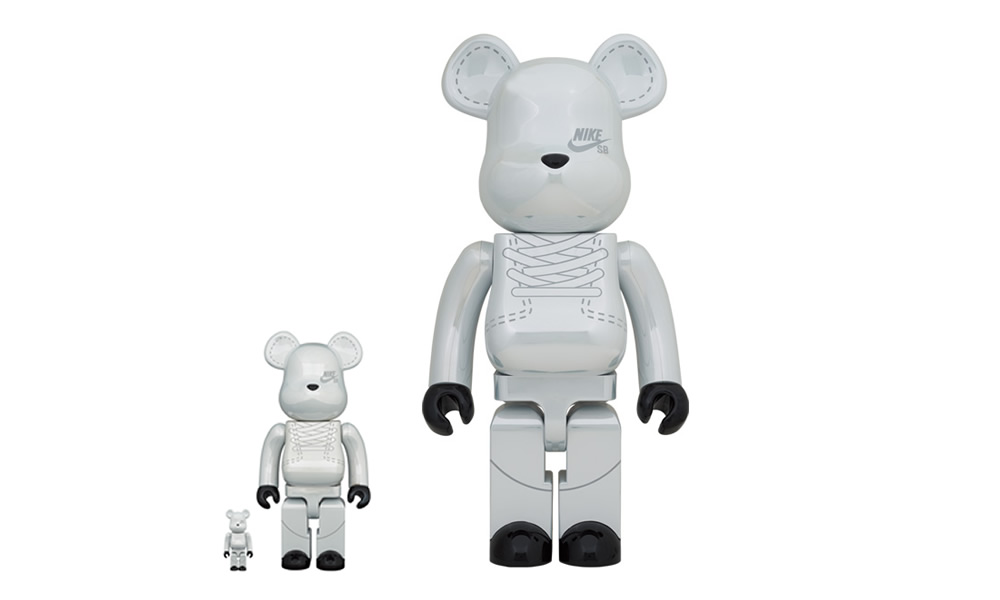 BE@RBRICK NIKE SB 2020 WHITE 100％ & 400％