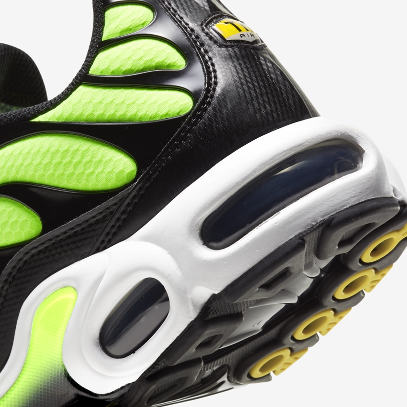 ナイキ エア マックス プラス “ボルト/ブラック” (NIKE AIR MAX PLUS “Volt/Black”) [CV8838-300]