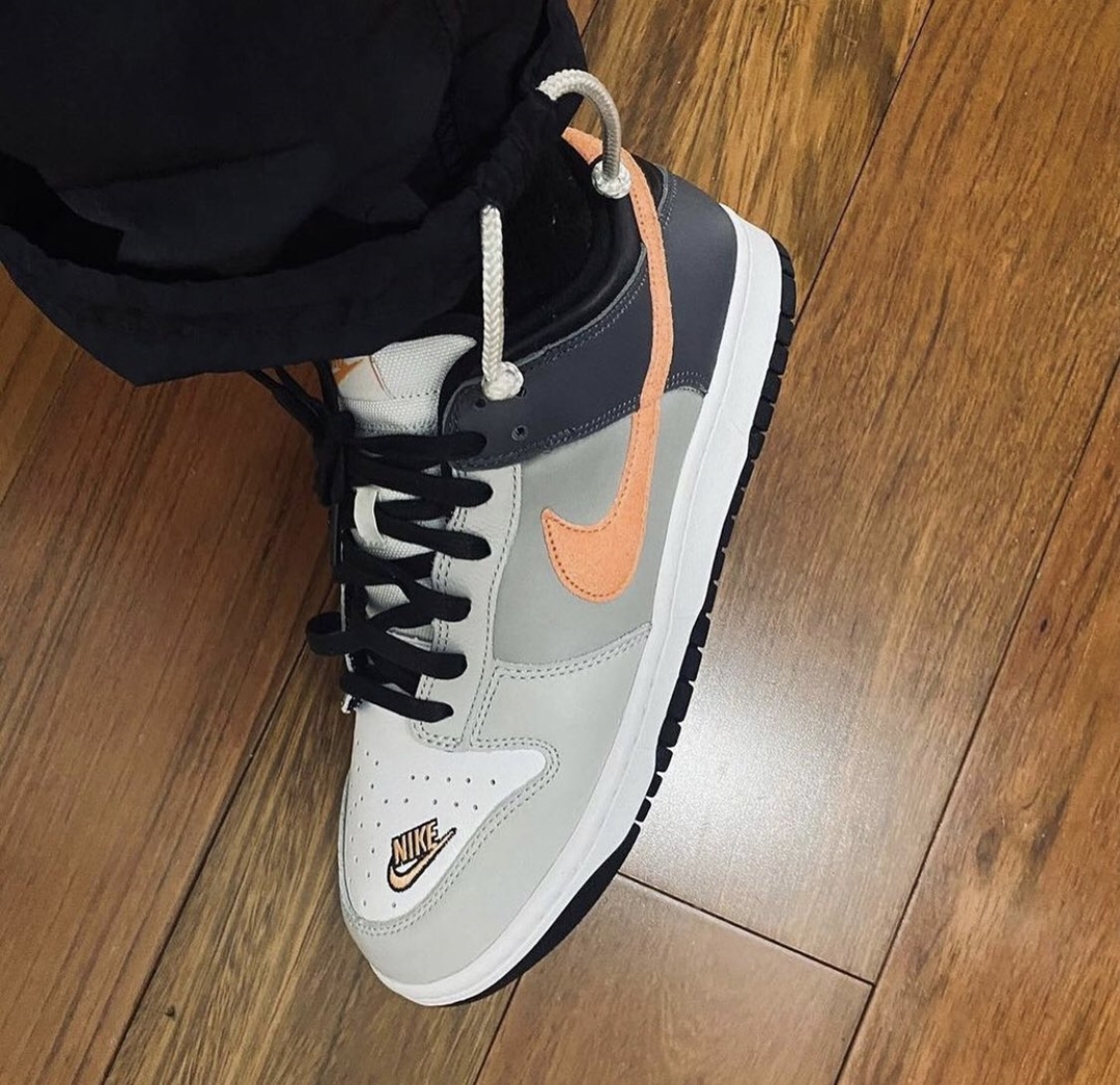 2021年 発売予定！NIKE DUNK LOW “EKIN” White/Neutral Grey/Medium Grey/Orange Trance (ナイキ ダンク ロー ミディアムグレー/オレンジトランス) [DC7454-100]