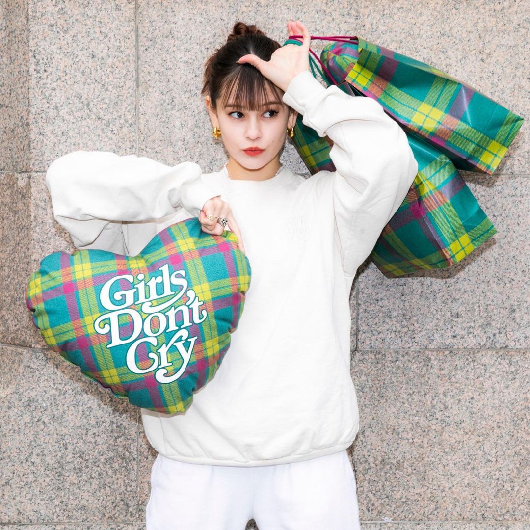伊勢丹 × Girls Don ’t Cry コラボが2021年 1/16～2/17 展開 (Isetan ガールズ ドント クライ)