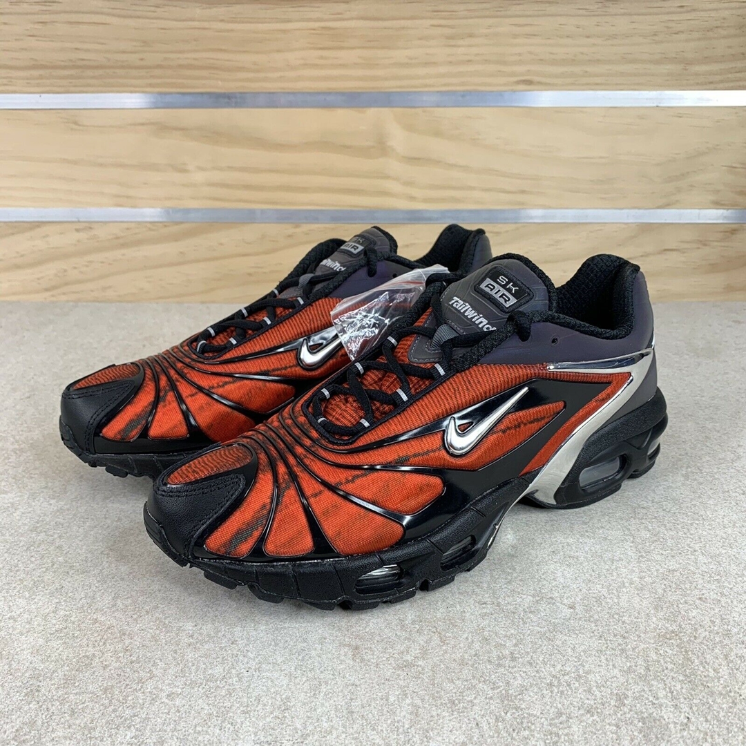 国内 4/2、6/12 発売！Skepta x NIKE AIR MAX TAILWIND V “Black/University Red” (スケプタ ナイキ エア マックス テイルウィンド 5 “ブラック/ユニバーシティレッド”) [CU1706-001/CQ8714-100]