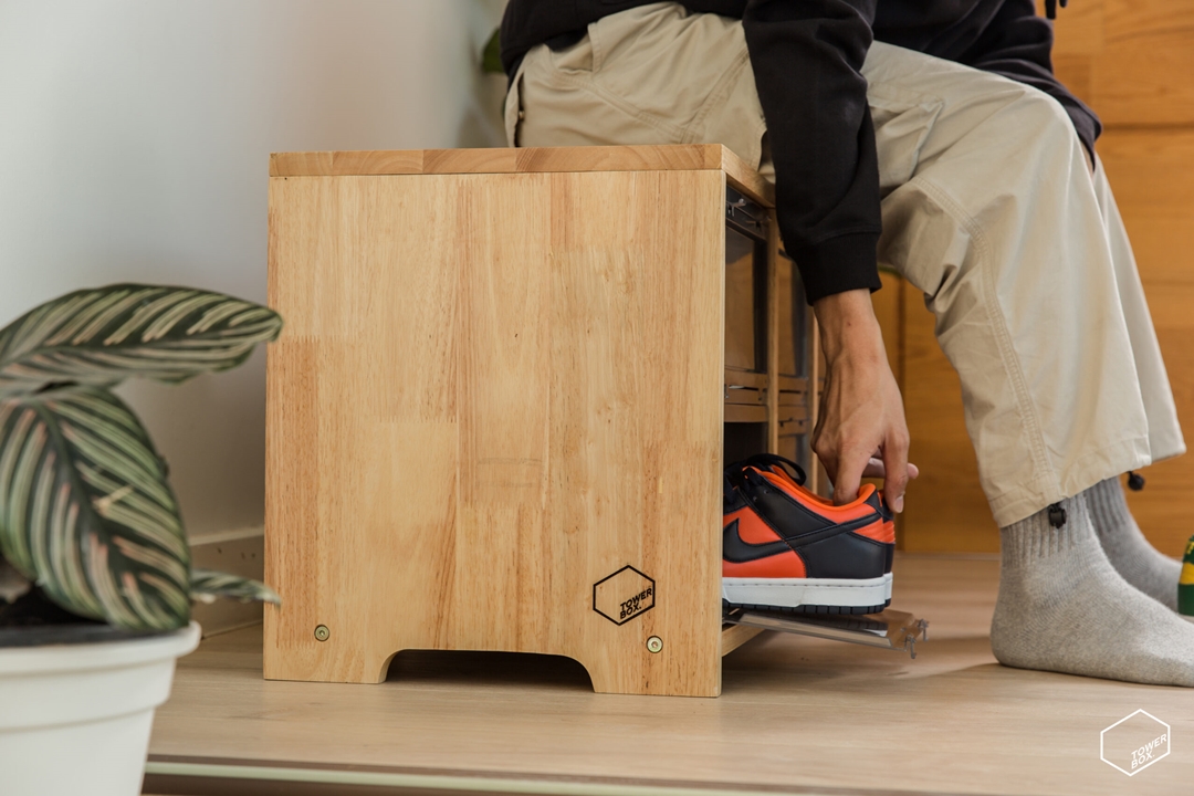 【国内 11/24 発売】ローテーブルにもスツールにもなっちゃう「TOWER BOX SNEAKERS WOODEN STOOL」が発売 (タワーボックス)