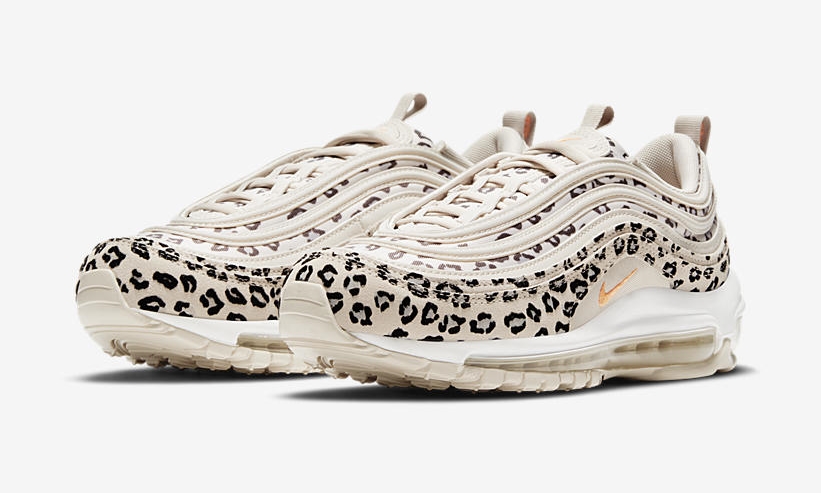 靴/シューズNIKE WMNS AIR MAX 97 LEOPARD 24.5cm