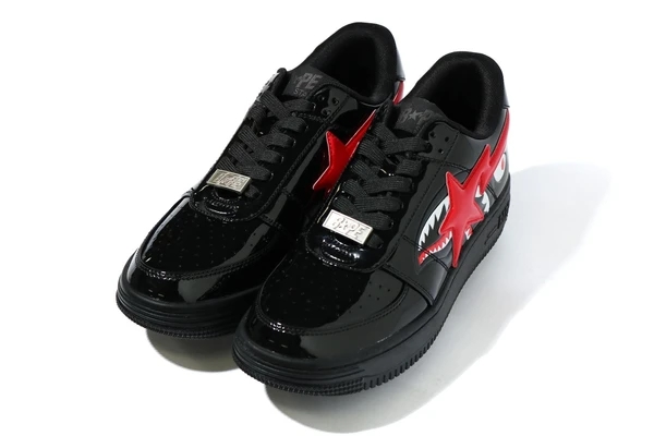 BAPE STA からシャークモチーフとSTAを重ね合わせた「SHARK BAPE STA LOW」が1/23 発売 (A BATHING APE ア ベイシング エイプ)