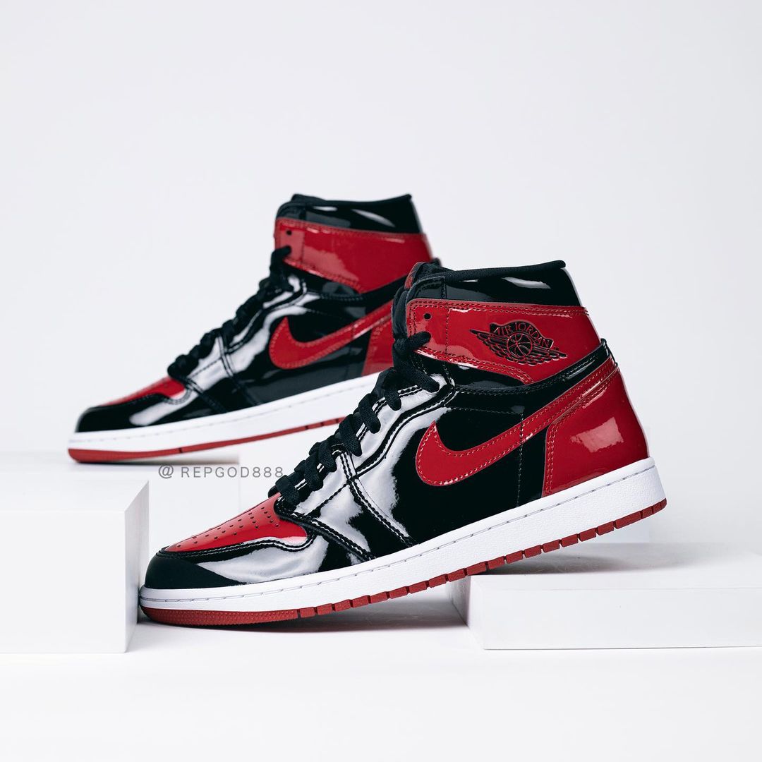 【国内 1/15 発売】ナイキ エア ジョーダン 1 レトロ ハイ OG “パテントブレッド/ファミリー” (NIKE AIR JORDAN 1 RETRO HIGH OG “Patent Bred/Family”) [555088-063]