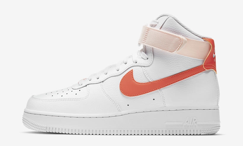 ナイキ ウィメンズ エア フォース 1 ハイ “ホワイト/オレンジパール” (NIKE AIR FORCE 1 HIGH “White/Orange Pearl”) [334031-118]