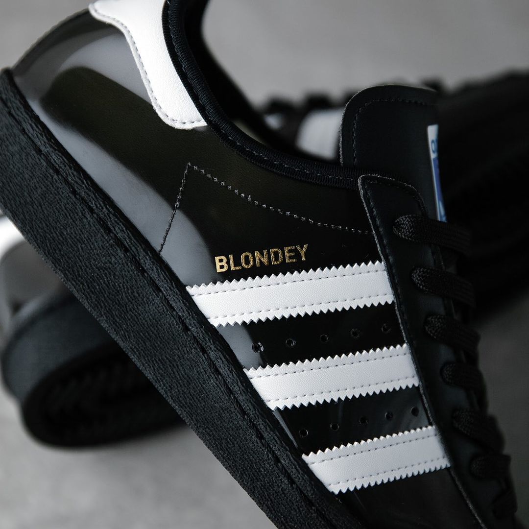 1/30 発売！adidas Originals BLONDEY ADIDAS SUPERSTAR “Black” (アディダス オリジナルス ブロンディ スーパースター “ブラック”) [H01022]