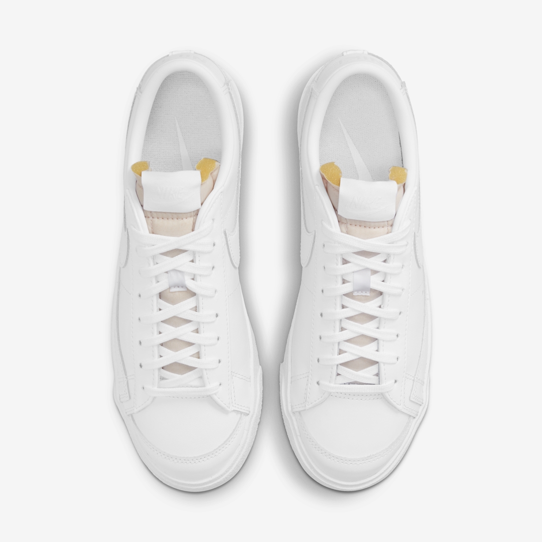 ナイキ ブレーザー ロー 77 ビンテージ “トリプルホワイト” (NIKE BLAZER LOW 77 VINTAGE “Triple White”) [DC4769-101]