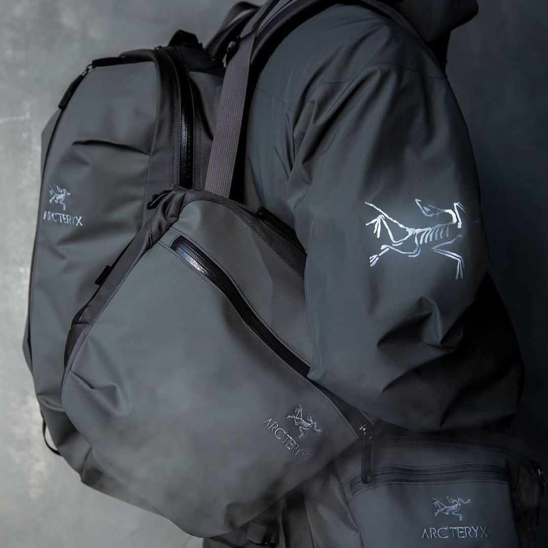 ARC’TERYX × BEAMS 別注 オールグレーでまとめたコレクションが2月下旬～順次発売 (アークテリクス ビームス)