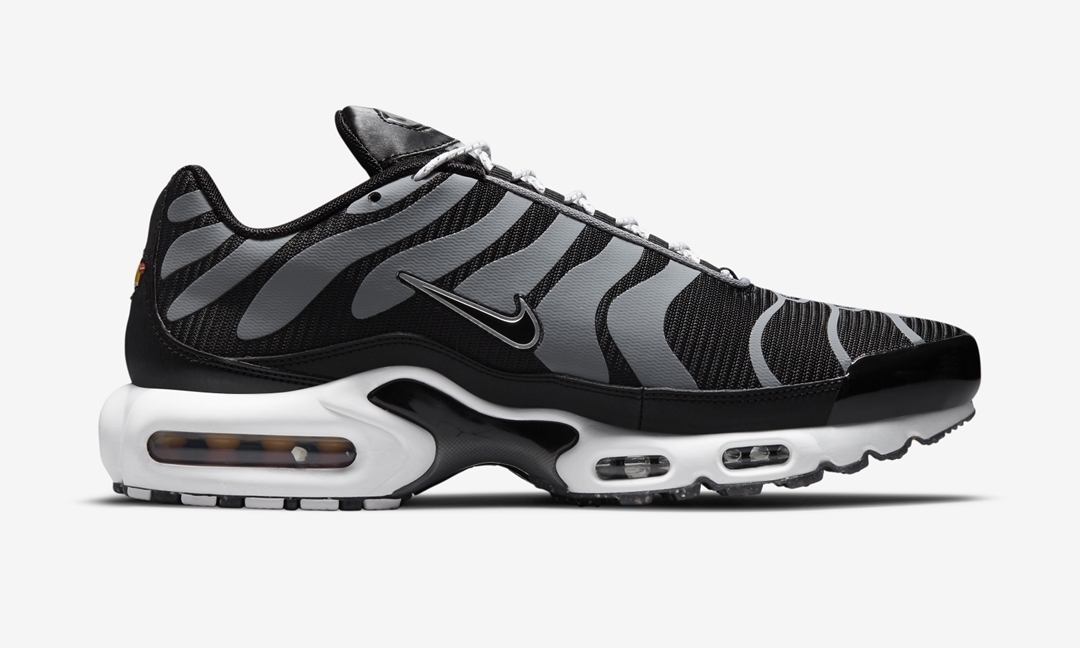 ナイキ エア マックス プラス “ブラック/ホワイト” (NIKE AIR MAX PLUS “Black/White”) [DM2466-001,100]