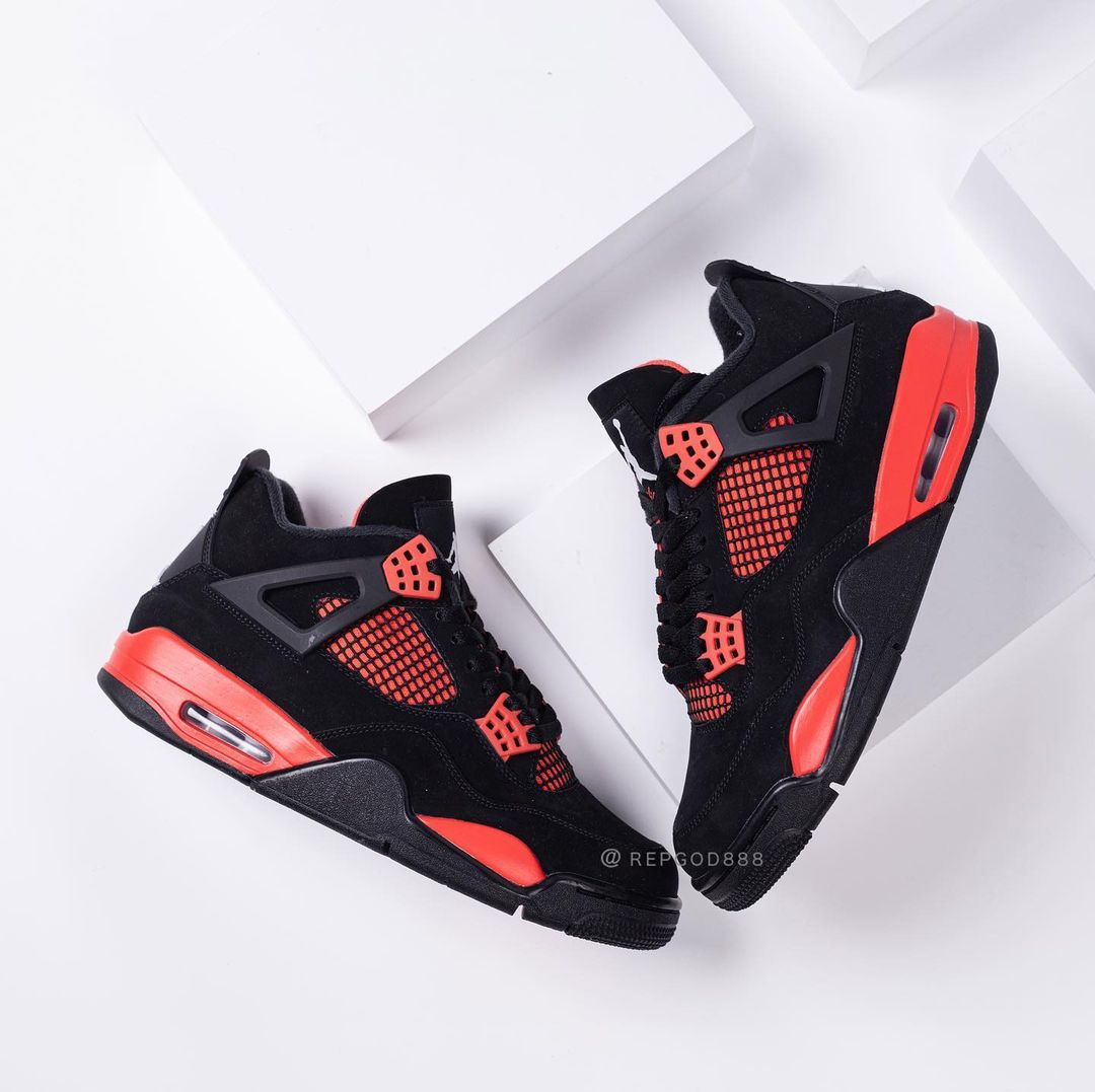 【国内 1/29 発売】ナイキ エア ジョーダン 4 レトロ “ブラック/ホワイト/レッド” (NIKE AIR JORDAN 4 RETRO “Black/White/Red”) [CT8527-016]