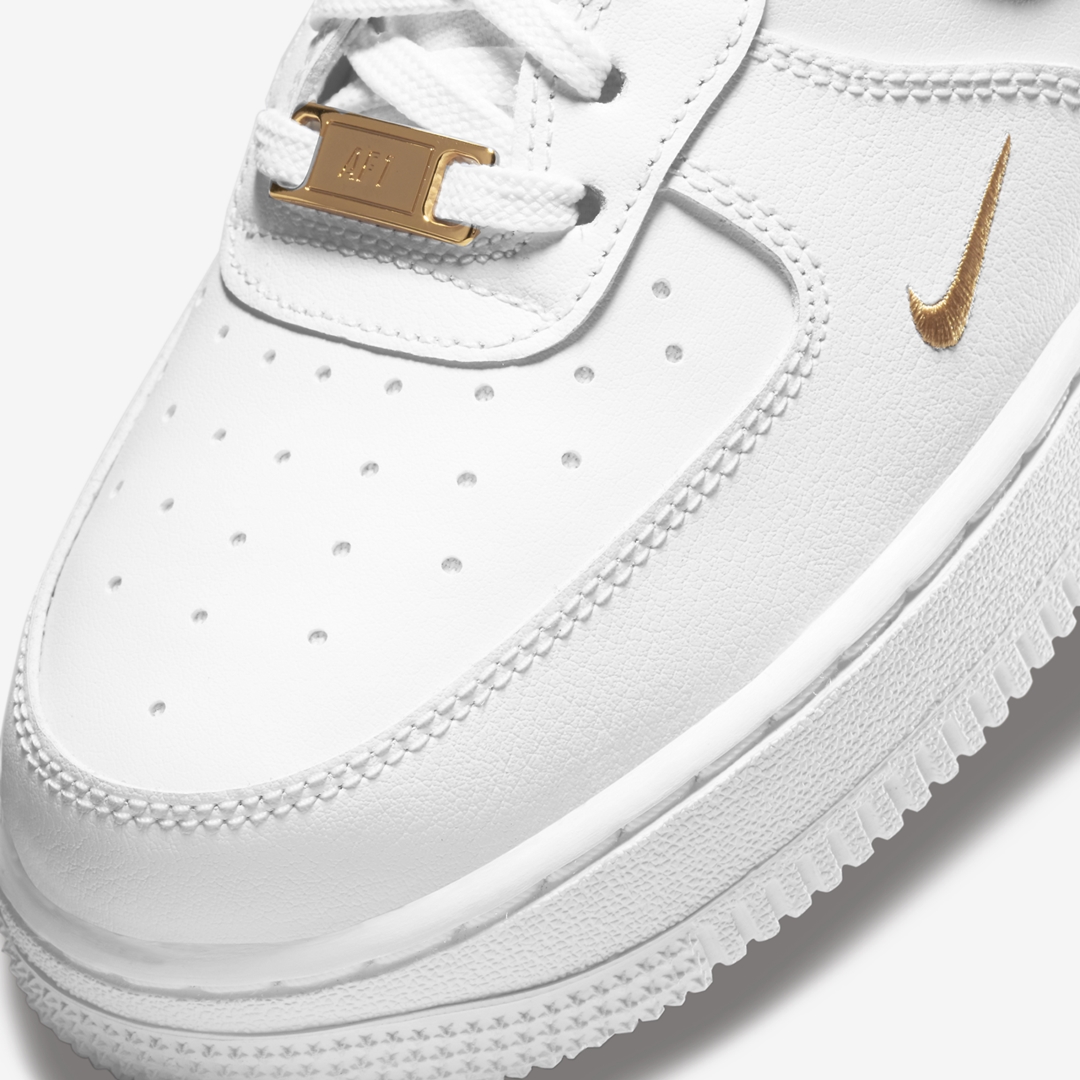 ナイキ エア フォース 1 ロー “ホワイト/ブラック/ゴールド” (NIKE AIR FORCE 1 LOW “White/Black/Gold”) [CZ0270-102]