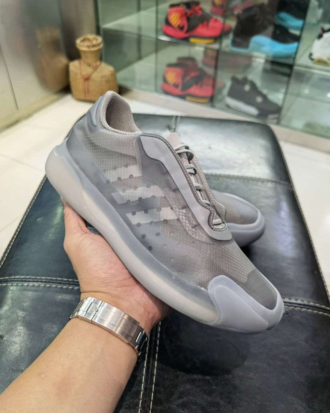 【リーク】プラダ × アディダス 最新コラボ「THE A+P LUNA ROSSA 21」 Grey (PRADA adidas Originals)