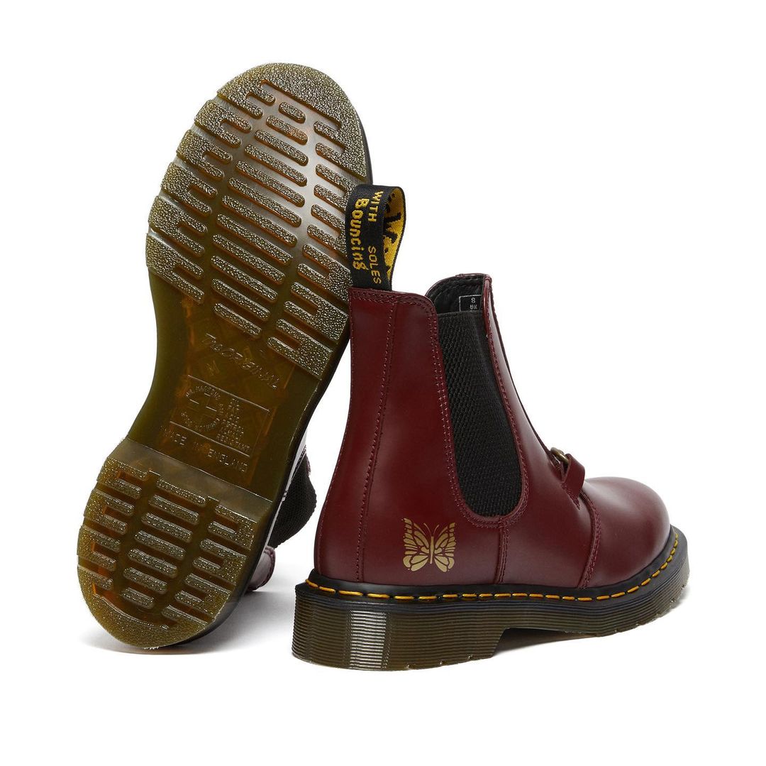 【2/27 発売】Dr. Martens x NEEDLES コラボ 2976 SNAFFLE NDLS チェルシーブーツ (ドクターマーチン ニードルズ)