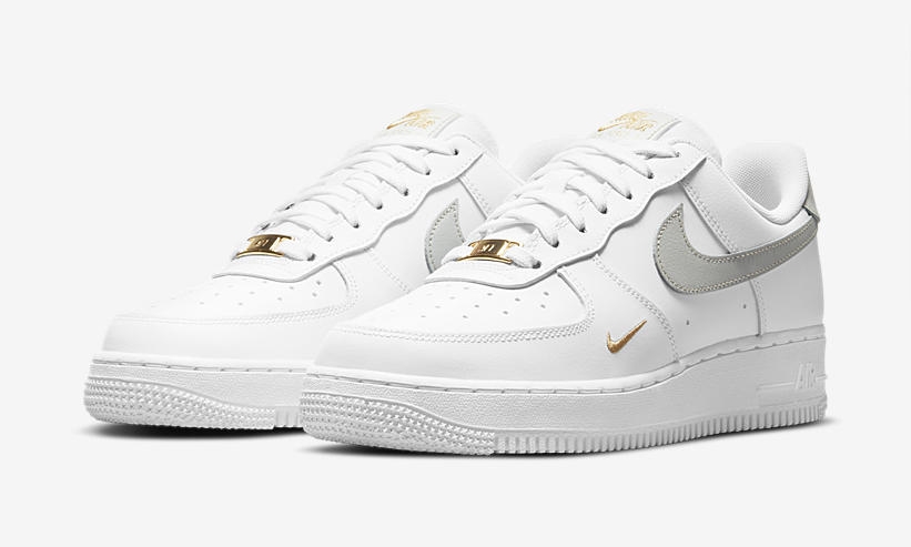 ナイキ エア フォース 1 ロー “ホワイト/グレー/ゴールド” (NIKE AIR FORCE 1 LOW “White/Grey/Gold”) [CZ0270-106]