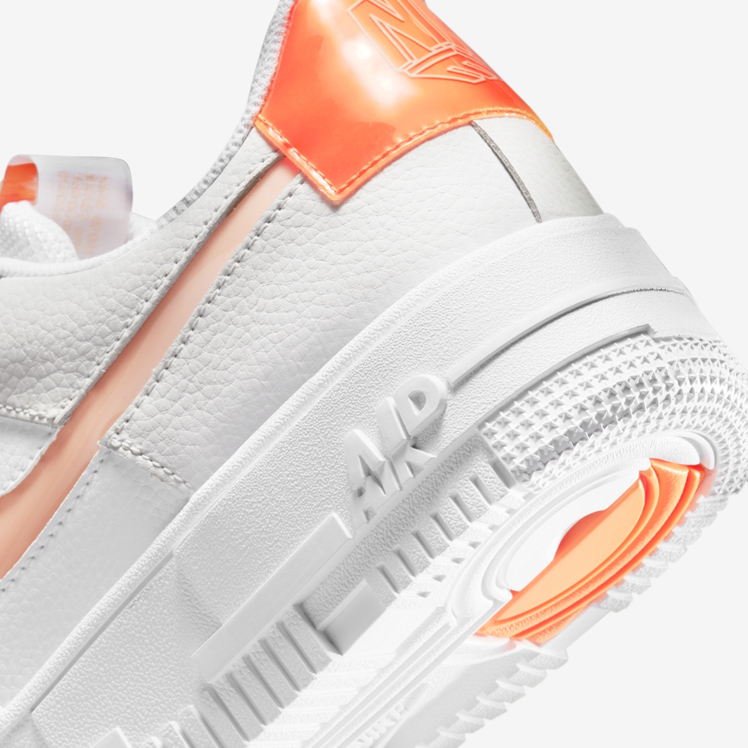 ナイキ ウィメンズ エア フォース 1 ロー ピクセル “ホワイト/オレンジ” (NIKE WMNS AIR FORCE 1 LOW PIXEL “White/Orange”) [DM3036-100]