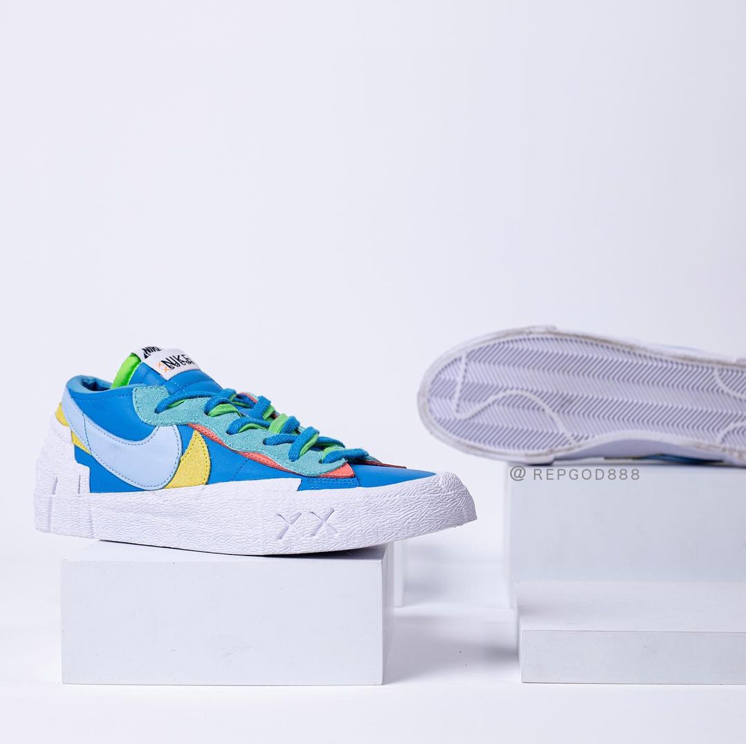 【国内 11/26、11/27、12/9、12/10 発売】sacai x KAWS × NIKE BLAZER LOW (サカイ カウズ ナイキ ブレーザー ロー) [DM7901-400/DM7901-500/DM7901-600]