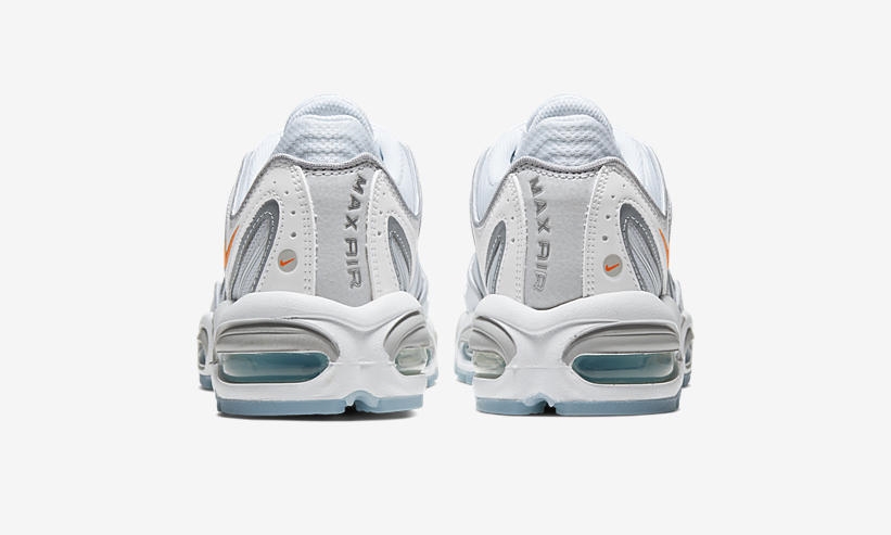 ナイキ エア マックス テイルウィンド 4 “ホワイト/アイス/プラチナムティント” (NIKE AIR MAX TAILWIND IV “White/Ice/Platinum Tint/Total Orange”) [CT1614-100]