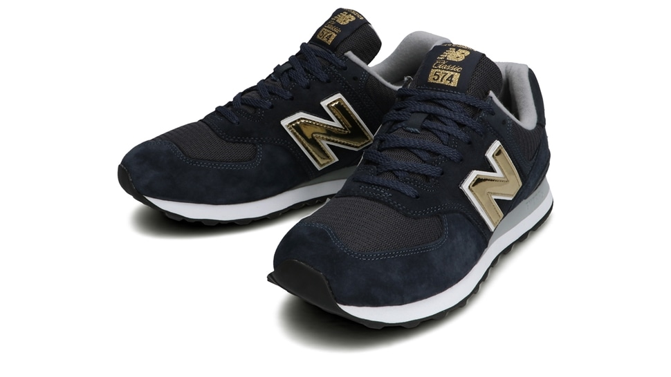 「Nマーク」を付け替え可能な面ファスナー仕様にアップデートしたNew Balance ML574 CS2 (ニューバランス)