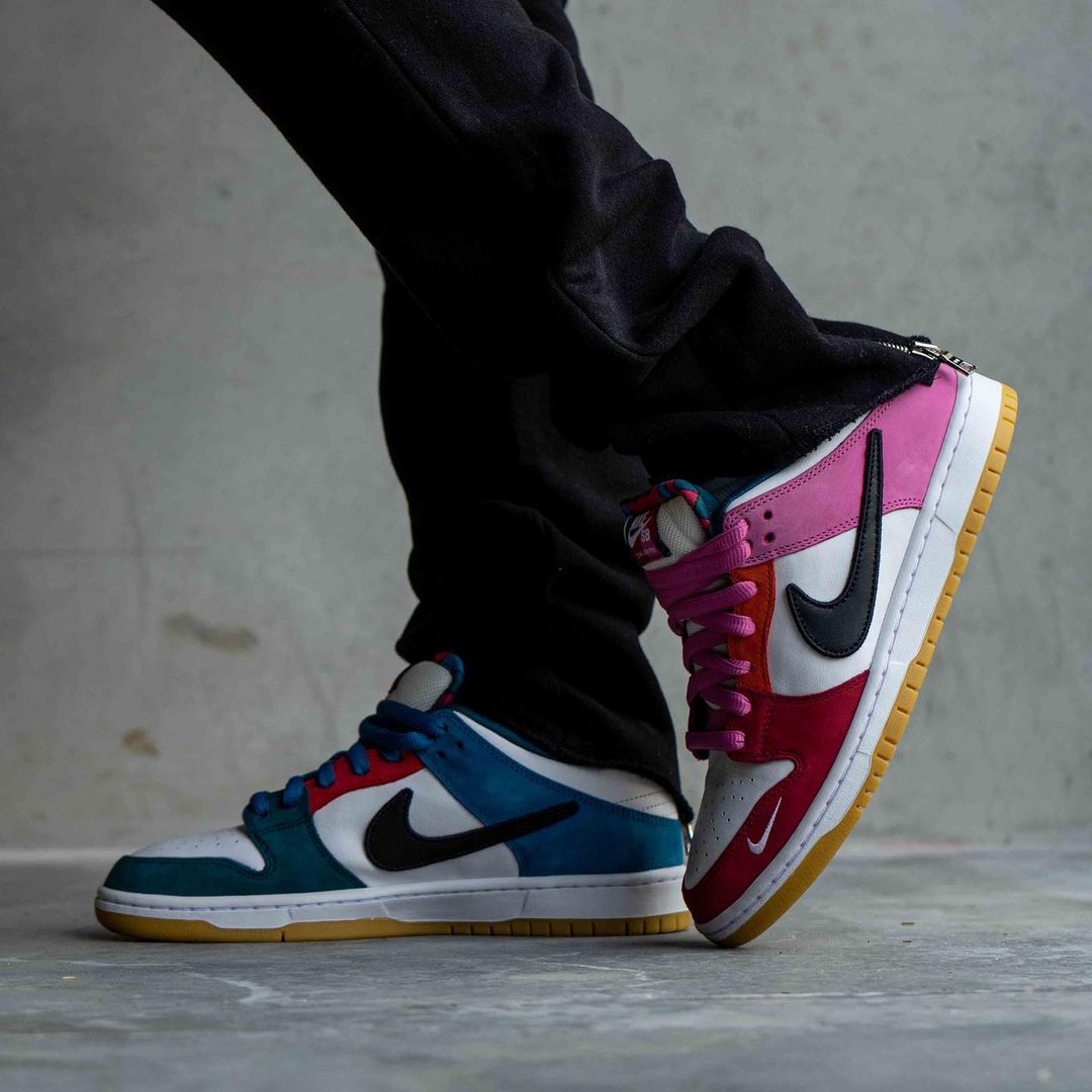 【国内 7/31 発売】Piet Parra x NIKE SB DUNK LOW PRO QS (パイエット・パラ × ナイキ SB ダンク ロー プロ QS) [DH7695-100,DH7695-600]