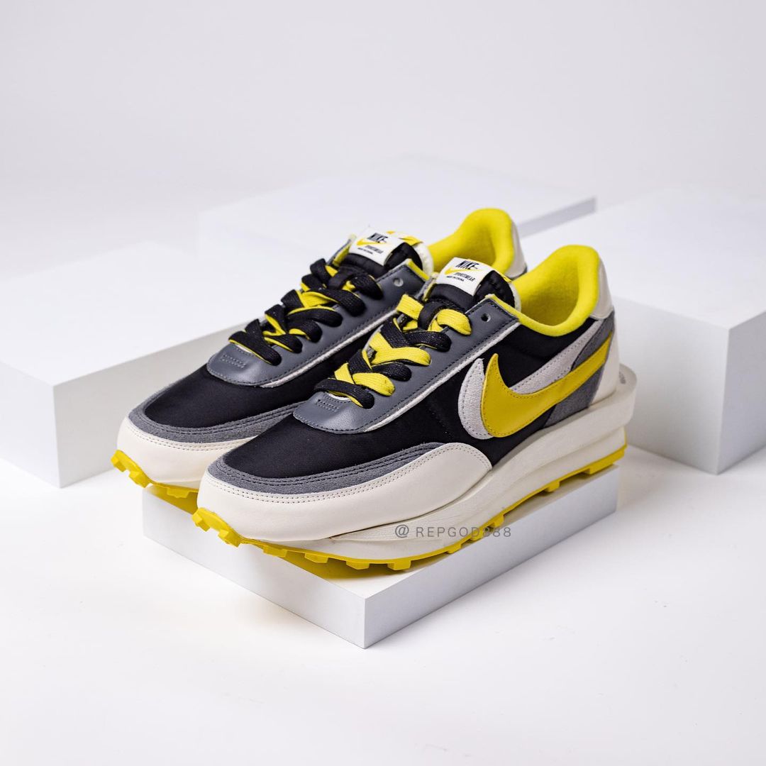 【国内 10/29 発売】UNDERCOVER × Sacai × NIKE LDwaffle 3カラー (アンダーカバー サカイ ナイキ LDワッフル) [DJ4877-001/DJ4877-300/DJ4877-600]